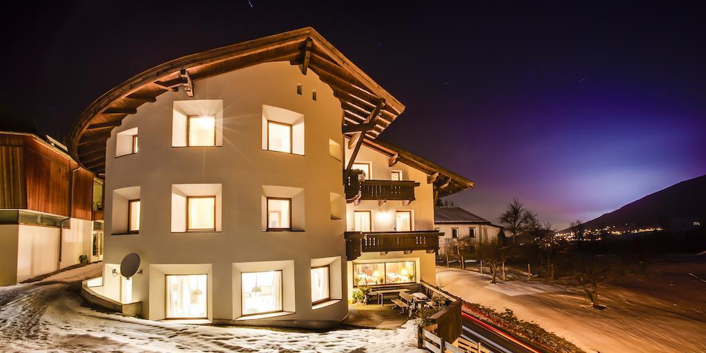 Hotel Gasthof Handl Schonberg im Stubaital Bagian luar foto