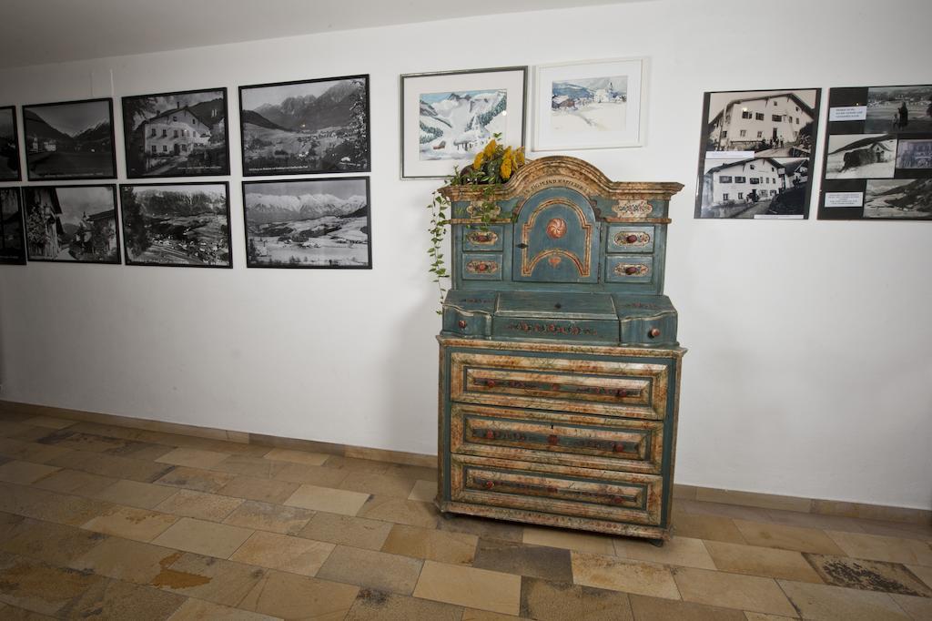 Hotel Gasthof Handl Schonberg im Stubaital Bagian luar foto